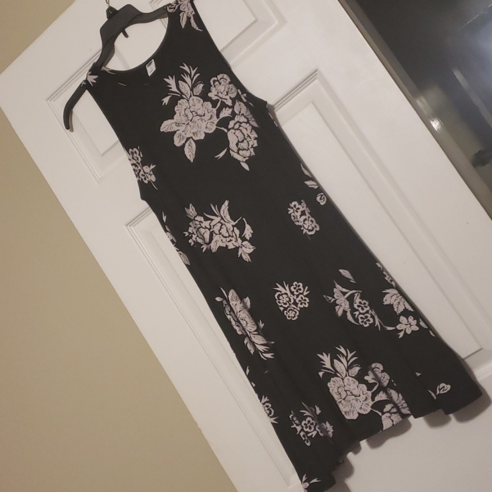 Old Navy swing dress, size M